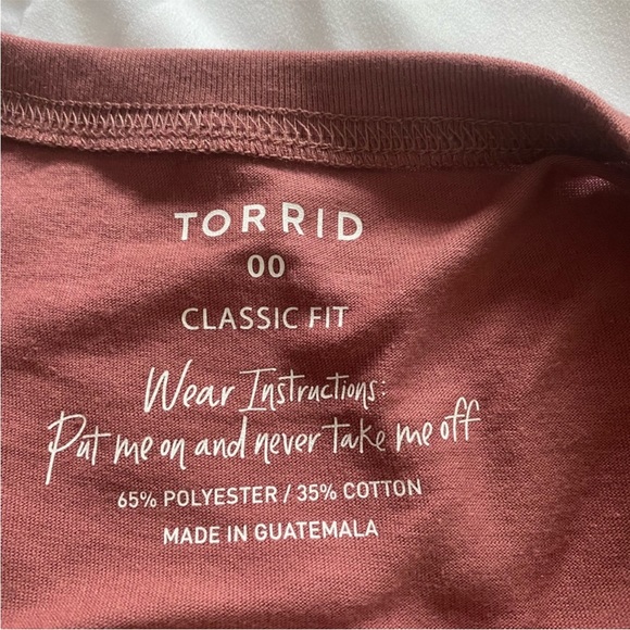 NWT TORRID long sleeve classic fit tee size 10 (m/l) - Picture 6 of 8